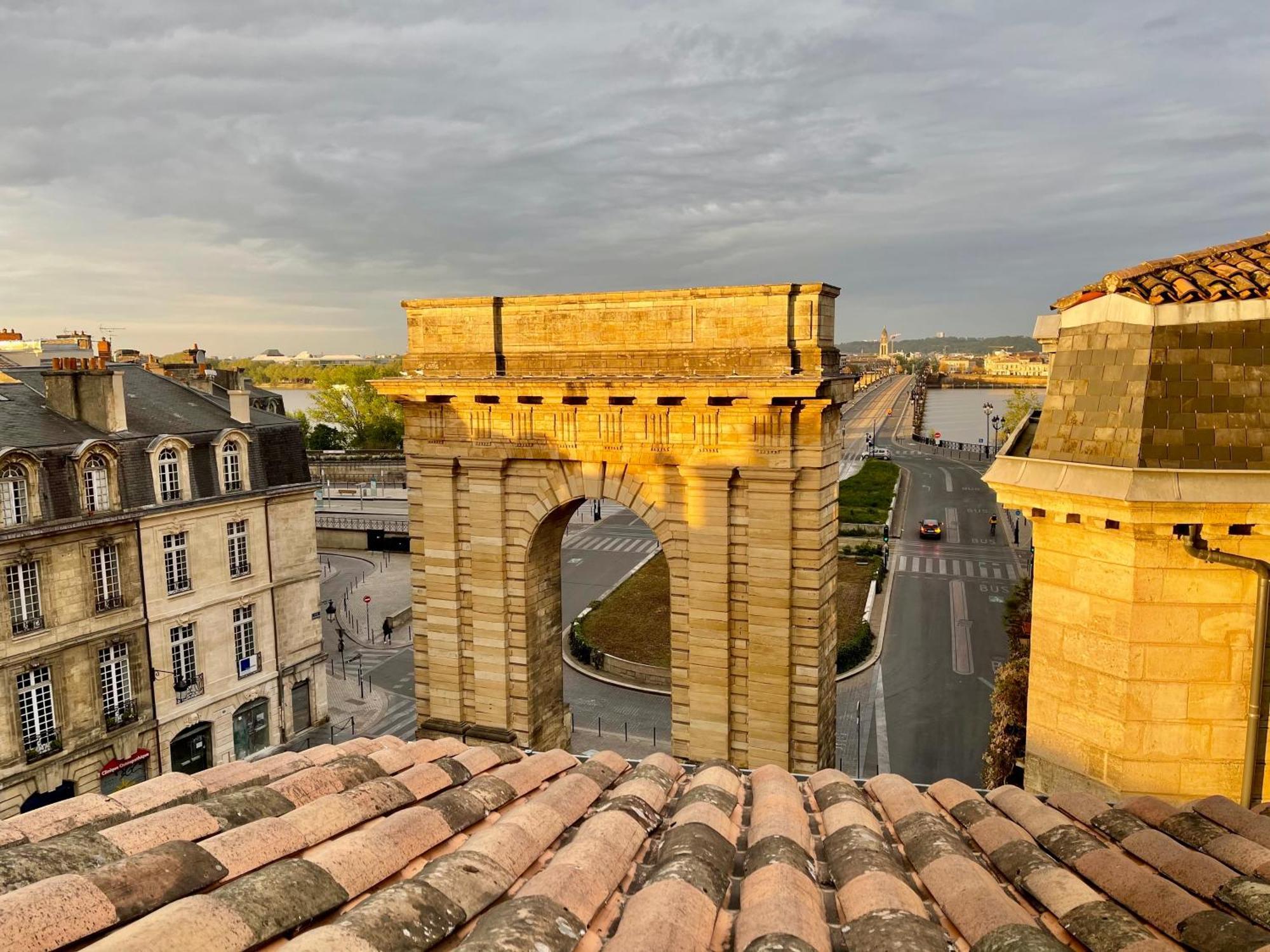 Bordeaux Terrace Leilighet Eksteriør bilde